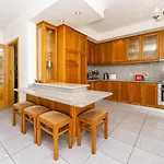 Family House In Amorosa, Northern Portugal