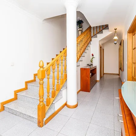 Vakantiehuis Family House In Amorosa, Northern Portugal *