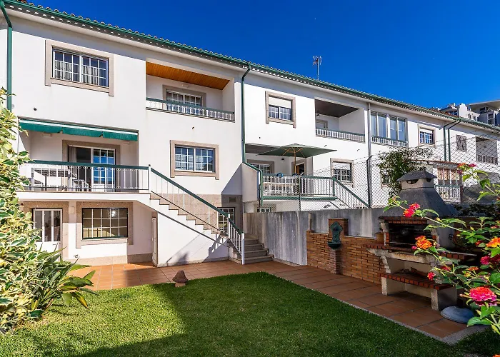 Family House In Amorosa, Northern Portugal 펜션 Amorosa