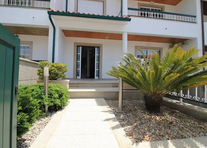 Family House In Amorosa, Northern Portugal * Amorosa