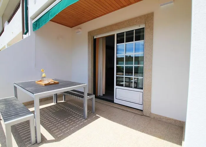 Family House In Amorosa, Northern Portugal *